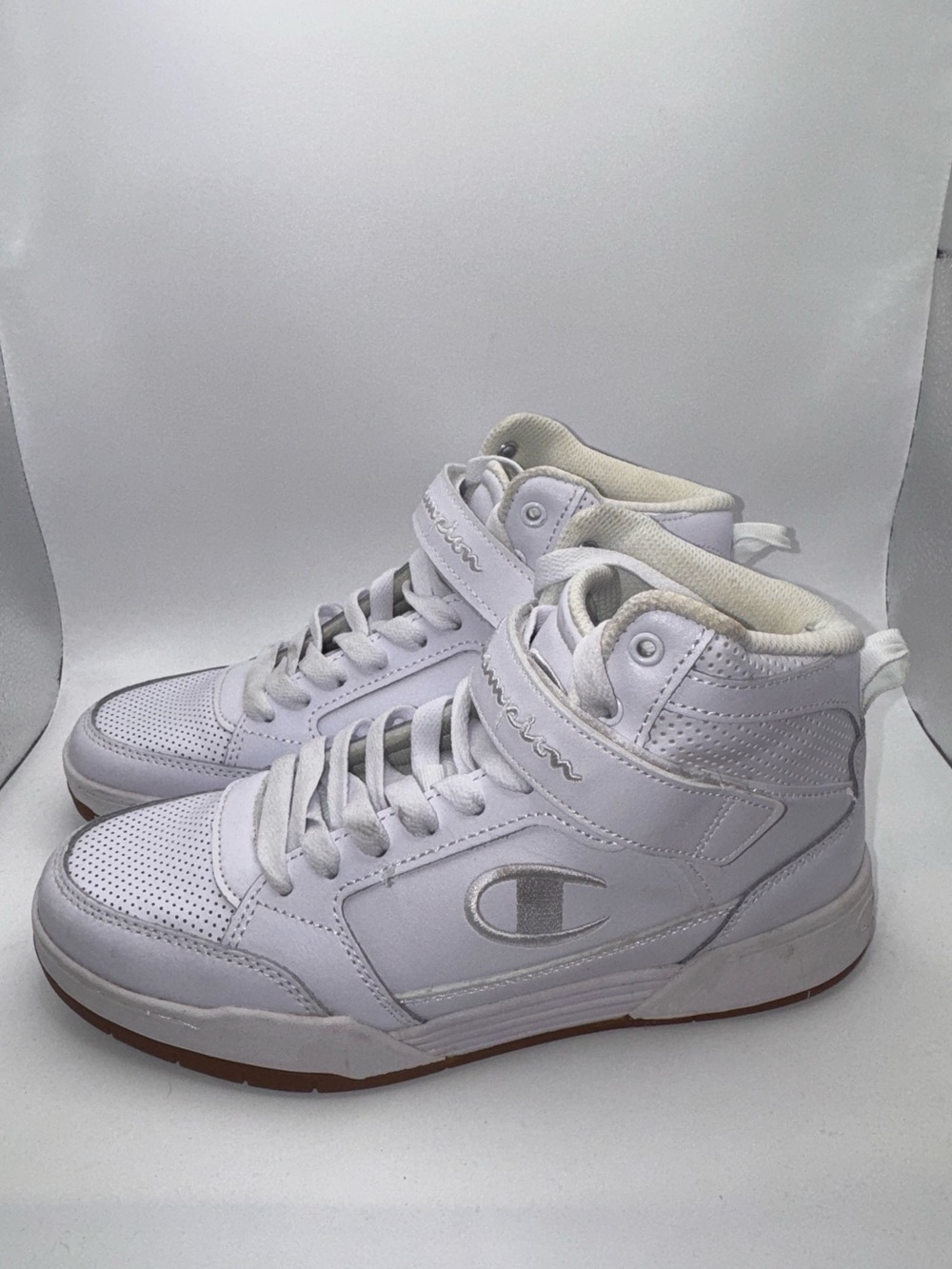 Champion White High-Top Kids Sneakers with Hook-and-Loop Strap. Size 7